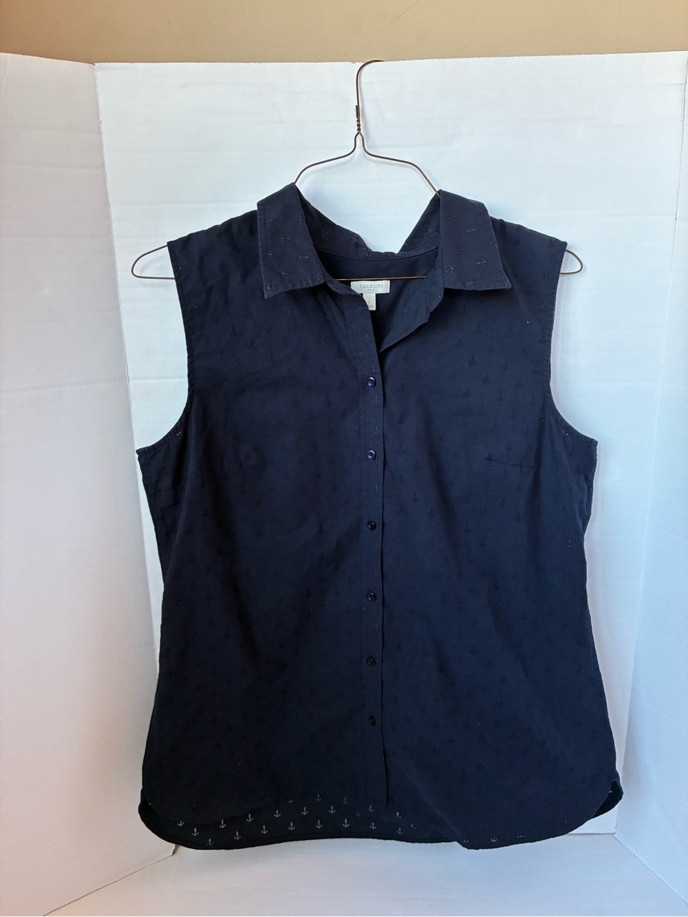 Women’s TALBOTS Sleeveless Blouse Large